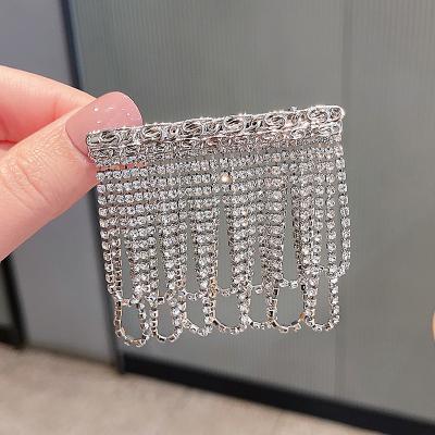 China Fashion Accessory Clips Hair Women Accessories Designer Hair Clip Tassel Glitter Chain Hair Clip for sale