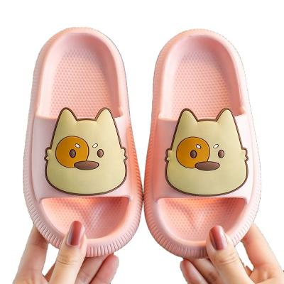 China Hot Sale Customizable EVA Non-Slip Soft Bottom Lightweight Children's Slippers From Manufacturer for sale