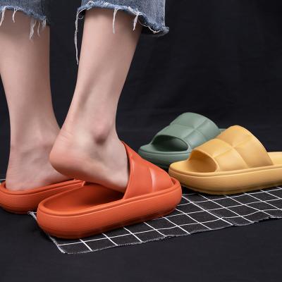 China Wholesale Thick Soft Eva Summer Bath Slippers For Men And Women Couples Anti-odor Bottom Home Outdoor Sandals for sale