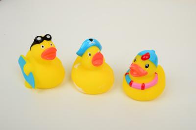 China Weighted Floating Upstanding Bath Rubber Ducks,sunglass weighted yellow rubber ducks for duck race game for sale