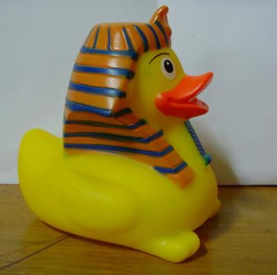 China Eco Friendly Vinyl Sphinx Custom Rubber Ducks Toys Soft Safe For Collection for sale