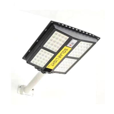 China ROAD factory low price direct track 200W solar street light led for parking lot lighting for sale