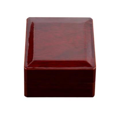 China Custom Wooden Box Ring Box Gift Packaging Jewelry Wooden Memorial Box for sale