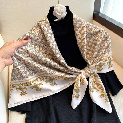 China Retro Heat Luxury Brand Silk Scarf 90*90cm Geometric Printing Silk Twill Square Scarf For Women for sale