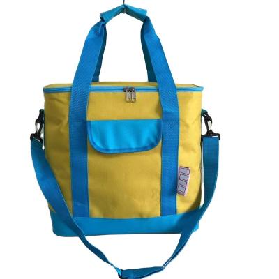 China Big Waterproof Yellow Waterproof Food Fish Cooler Bag With Shoulder Strap for sale