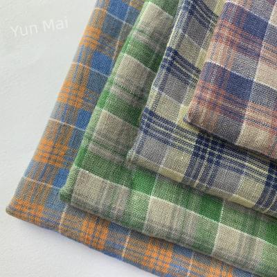 China Sustainable Enzymed Stone Washed French Yarn Dyed Gingham Check 100% Linen Fabric for sale