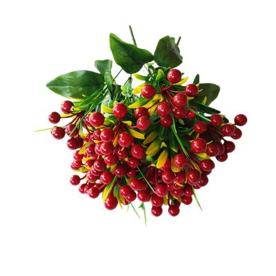 China Good Product Durable Red Berry Plant Artificial Berry Christmas Decoration for sale