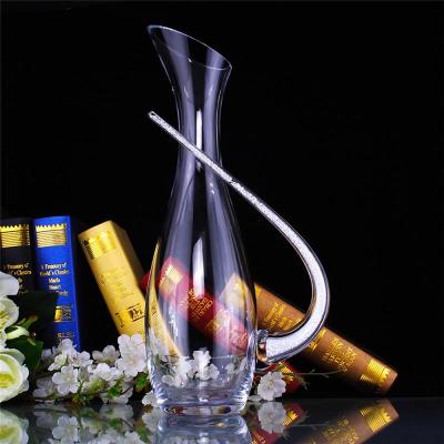 China Sustainable Multifunctional Glass Wine Decanter for sale