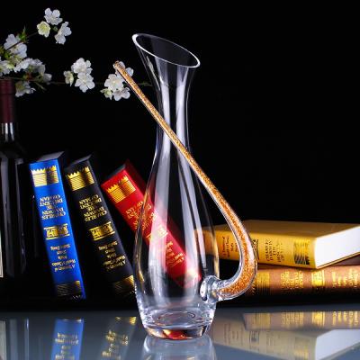 China Sustainable Creative 1100ml Long Handle With Luxurious Gold Crystals Design Wine Glass Decanter for sale