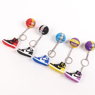 China Fashion Automotive Promotional Sneakers Llaveros Set In Memory Of Kobe For Fans NBA Basketball Shoe Key Chain Accessories for sale