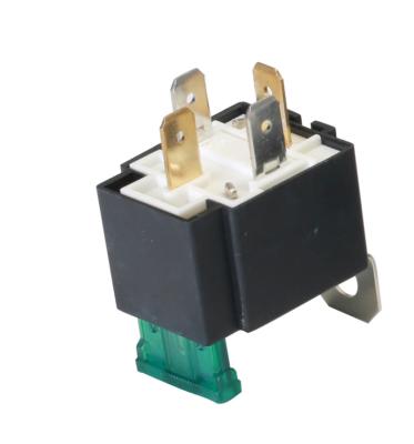 China Sealed Reliable Supplier 40A Fuel Pump Car Relay With Fuse for sale