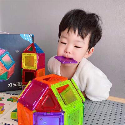 China Montessori Kids Magnetic Building Blocks Brick DIY Material Educational Magnetic Tiles Plastic Toys Building Block Magnetic 3d Puzzle for sale