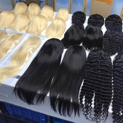 China 100% Blinghair Wholesale 100% Blinghair 28inch Curly Straight/Curly Deep Wave Deep Wave Natural Black Body Wave Wig Cheap Curly Body Wave Hair Lace Front Wig For Black Women for sale