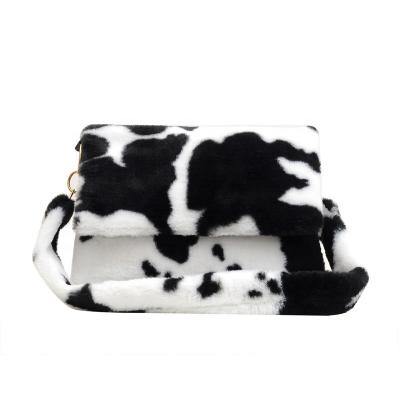 China Lovely Cow Girls Messenger Bag Winter Fur Messenger Bag Fashion Trend Plush Women Female Handbag Pattern Handbag for sale