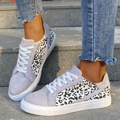 China Good Quality Leopard Fashion Trend Fashion Sneakers Women's Casual Flat Sneakers for sale