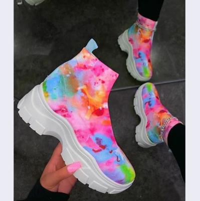 China Fashion trend colorful pink tie-dye fashion causal sport shoes bridle women sneakers lug breathable sneakers for sale