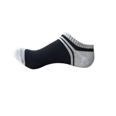 China KT2- A165 Breathable Mens Sports Socks Black Black Running Socks for sale