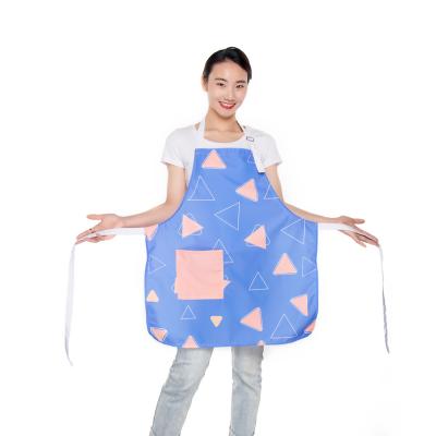 China New Design Drinks/Food Graphics Printing Stylish Polyester Canvas Kitchen Apron With Pocket for sale