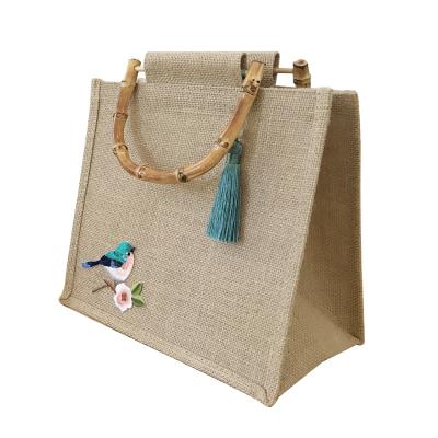 China Fashion Jute AZO Free Custom Embroidered Shopping Tote Bag With Bamboo Handle for sale