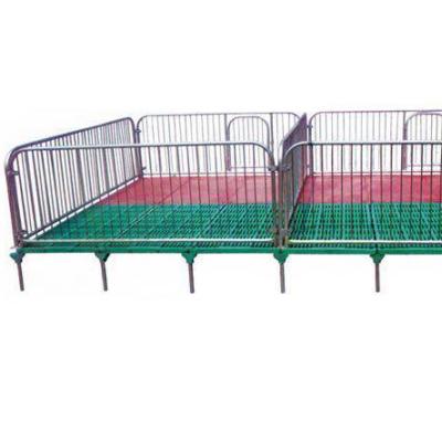 China Farms factory direct plastic pen slat floor cage weaning crate breeding pen pig breeding equipment for sale