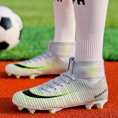 China Fashion\Outdoor Football Shoe Soccer Boots Men Comfortable\Durable Sports Ankle High Turf Soccer Shoes Soccer Cleats for sale