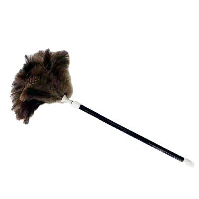 China Decorations Hot Sale TND-036 Ostrich Feathers Wood Handle Duster For Family Sofa Dust Removal Duster for sale