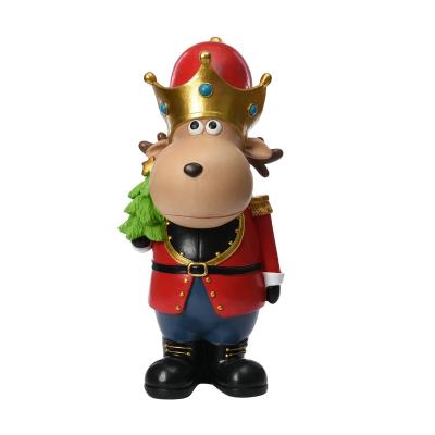 China Resin Top Christmas Gift Deer Nutcracker Soldier Decorations Shape Ornament Good For Man Coworkers for sale