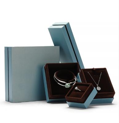 China Small MOQ Recyclable Black Low Craft Gift Box Ring Necklace Bracelet Paper Jewelry Present Box Packaging for sale