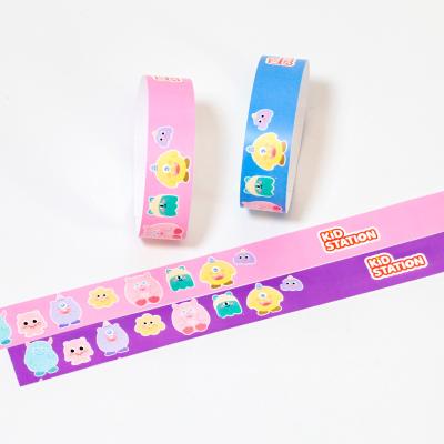 China Plastic Teardrop Tyvek Wristbands Easter Christmas Festival Ticket Wrist Band Wrist Band ID Waterproof Waterproof Paper Wristband For Event for sale