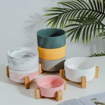 China Sustainable factory customized ceramic pet bowls and wooden shelves are suitable for cats and dogs to drink and eat for sale