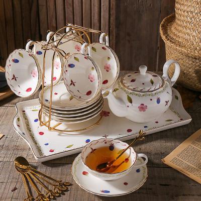 China Modern decal design ware viable modern white porcelain teaware ceramic luxury ceramic tea set for wedding gift for sale