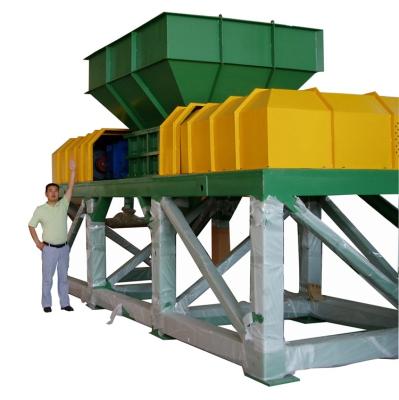 China Waste Heavy Duty Double Shaft Shredder Machine Commercial 500 - 5000 kg/h for sale