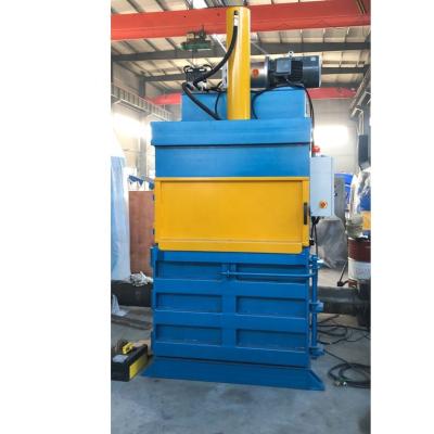 China Other Hydraulic Waste Cardboard / Plastic / PET Bottle Baler Baler Machine for sale