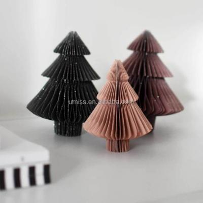 China Umiss Christmas Decoration Paper Ball Ornaments Christmas Tree Baubles Honeycomb Thick Paper Ball for sale