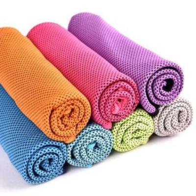 China Custom Color Super Absorbent Logo Gym Microfiber Cooling Towel Key Size 160GSM Safe For Kocean Kids 30*100CM for sale