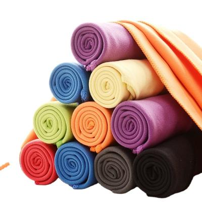 China Super Compressed Water Absorbent Microfiber Sports Gym Yaga Quick Dry Towel With Loop for sale