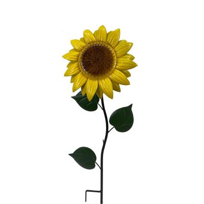 China Outdoor Yard Lawn Pile Sunflower Plant Metal Decoration Garden Decorative Garden Pile for sale