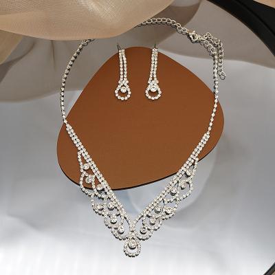 China CLASSIC Wholesale Luxury High Quality Crystal Wedding Fine Jewelry Set Pearl Necklace and Earrings Ladies Engagement Jewelry Sets for sale