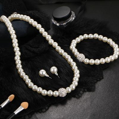 China 2022 CLASSIC Set High Quality Fine Wedding Pearl Necklace Ladies Engagement And Earrings Bracelet Other Jewelry Sets for sale