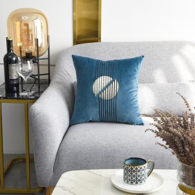 China 2021 Pattern Simple Linear Geometric Home Sofa Anti-static Decorative Pillow Cover for sale