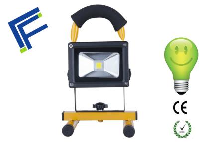 Chine Projecteurs rechargeables portatifs extérieurs campants des lumières d'inondation de LED 10W à vendre