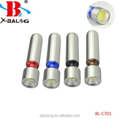 China NEW emergency COB led flashlight for sale