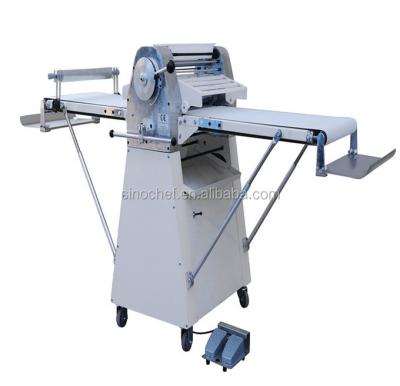 China Model Pastries Floor Rack Croissant 520B Dough Sheeter Machine In Baking Equipment for sale