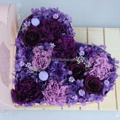 China Real Romantic Preserved Transparent Preserved Flower Rose Gift Box Love Heart Shaped Rose Heart Flower Box for sale