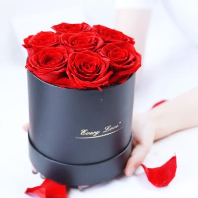 China 2021 Preserved Gift Eternal Roses Flower Rose In Box For Valentine Gifts for sale