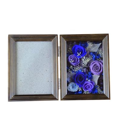 China DIY Art Decorative Romantic Everlasting Flower Wooden Photo Frame for sale