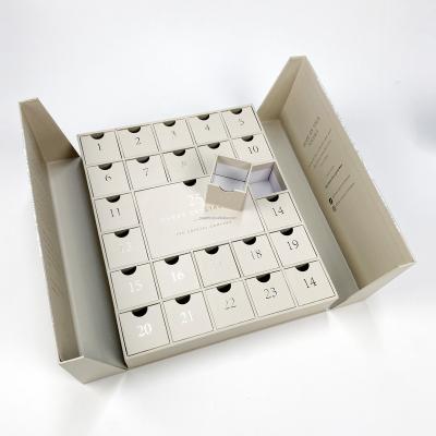 China 24 Drawer Recycled Advent Calendar Christmas Gift Handmade Chocolate Packaging Boxes for sale