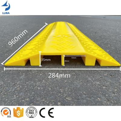 China China Factory Durable 2 Channel PVC Road Cable Cover Speed ​​Bump Indoor Outdoor Ground Protector for sale