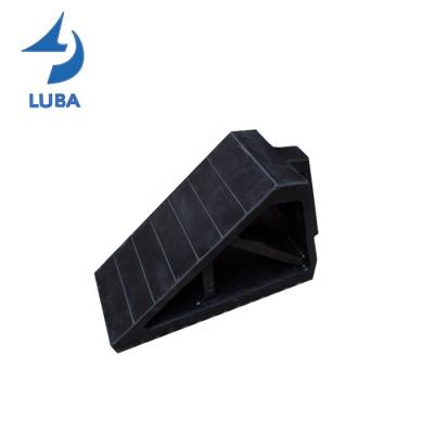 China New Long Life Parking Mall Premium Rubber Wheel Chocks Durable Anti Aging Wheel Stopper for sale