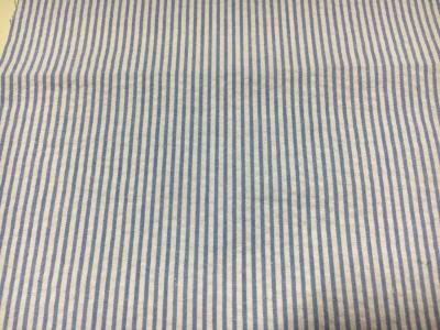 China Standard 100 Cotton White Seersucker Fabric 150 - 200GSM Sear Sucker Material for sale